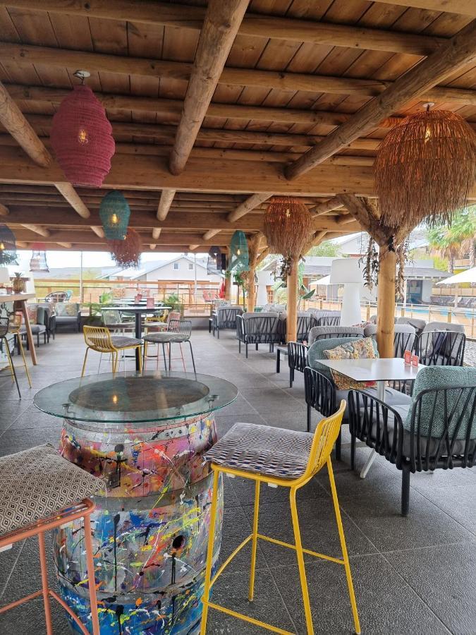 ホテル Dina Morgabine Saint Gilles エクステリア 写真